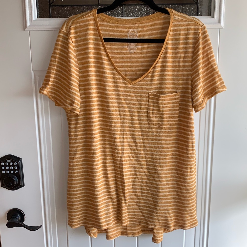 Maurices Yellow Striped T-shirt Size Large